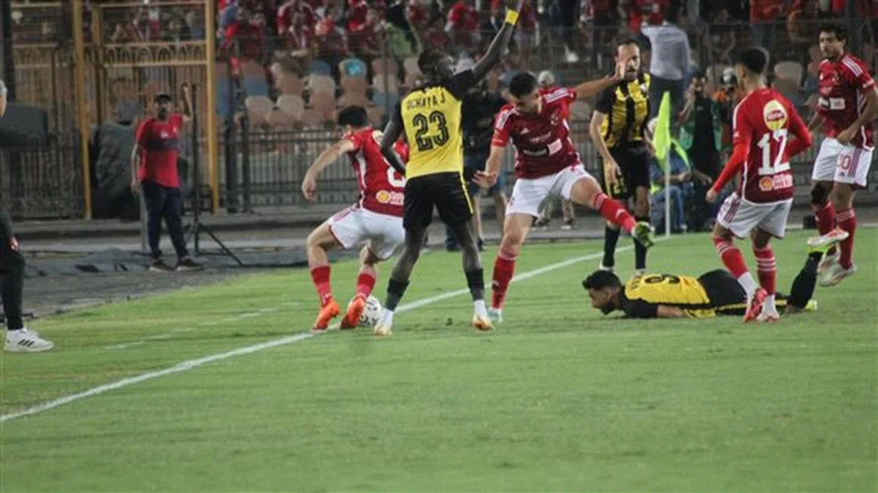 موعد انطلاق مواجهة الأهلي ضد المقاولون في الدوري المصري وتردد القنوات الناقلة